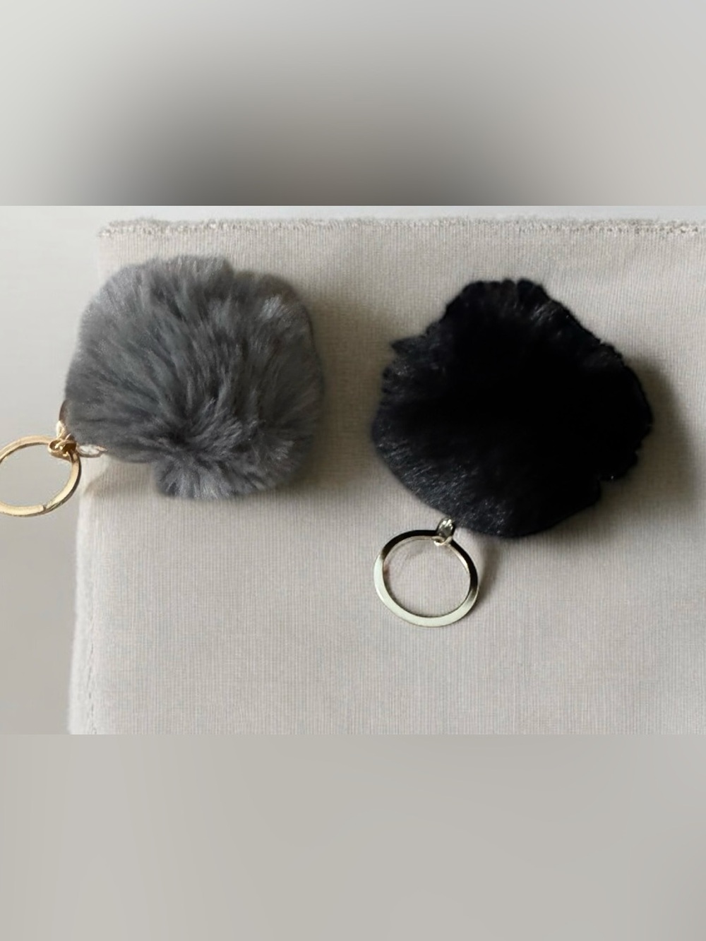 Faux Fur Pom Pom Keychain -